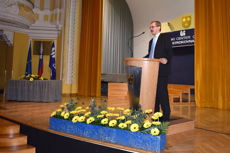 Podelitev-diplom-2015-Slika22.JPG - Direktor ŠCC gospod Igor Dosedla.